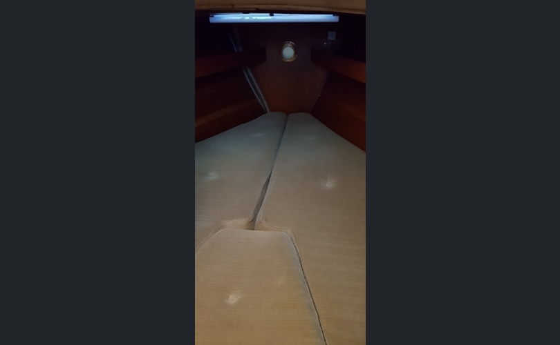 Hallberg-Rassy HR 29-kuva-7